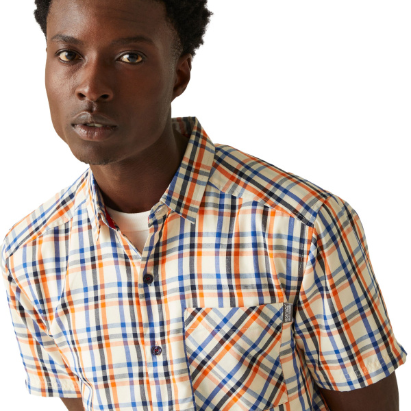 Мужская рубашка Mindano VIII Short Sleeve Shirt, YKN, S Мужская рубашка Mindano VIII Short Sleeve Shirt, YKN, S